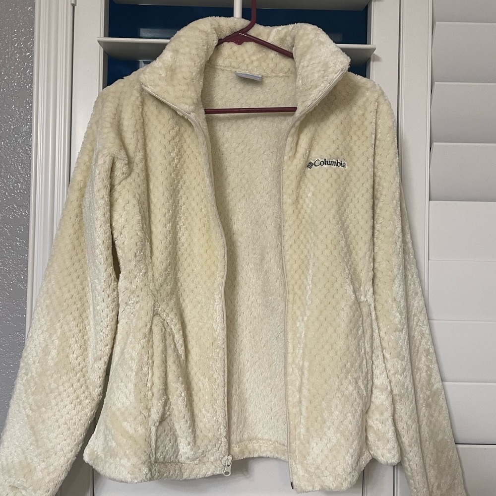 Columbia Plush Jacket. Size Small.
